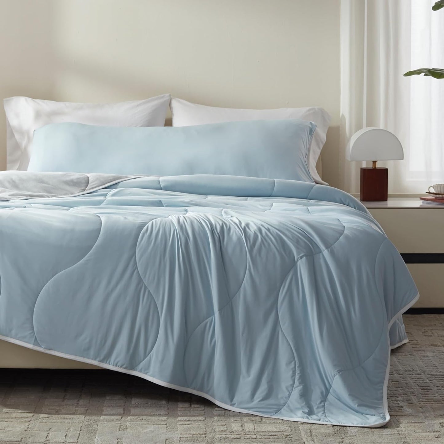 BedTreat Cooling Comforter Blue/Gray Reversible, Lightweight Breathable Summer Bedding for Hot Sleepers & Night Sweats